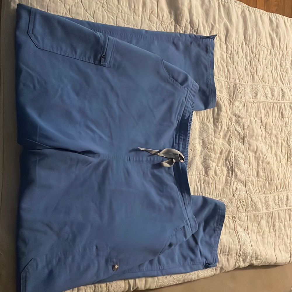 Figs scrub set size large